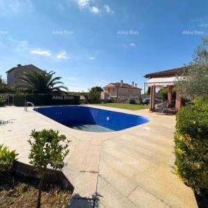 Bale: Prostrana vila s bazenom i kućom za goste