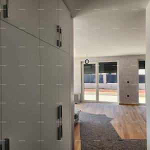 Banjole – Nova samostojeća kuća, potpuno namještena i odmah useljiva