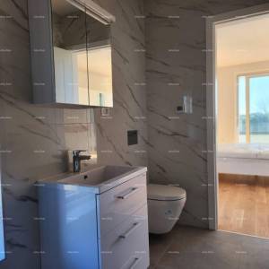 Banjole – Nova samostojeća kuća, potpuno namještena i odmah useljiva