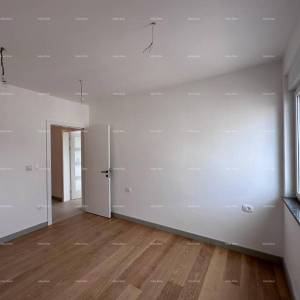 Banjole! Trosoban stan u novogradnji!  5 minuta do mora i Marine.