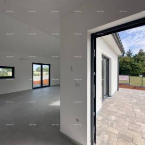 BARBAN, KOŽLJANI - Novogradnja / Dupleks, desni dio. Ekolloško mjesto