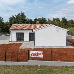 BARBAN, KOŽLJANI - Novogradnja / Dupleks, desni dio. Ekolloško mjesto