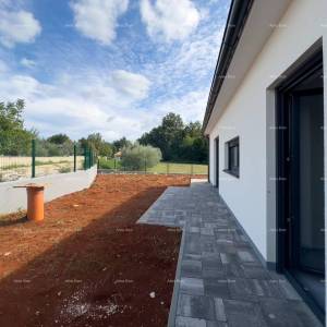 BARBAN, KOŽLJANI - Novogradnja / Dupleks, desni dio. Ekolloško mjesto