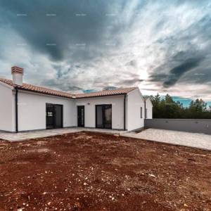 BARBAN, KOŽLJANI - Novogradnja / Dupleks, lijevi dio. Ekolloško mjesto