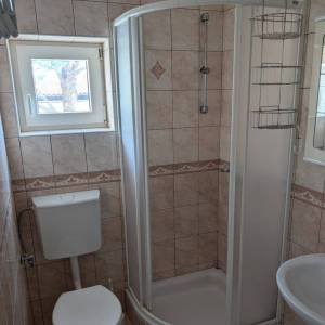 BAŠKA, OTOK KRK - Apartman s parkingom i pogledom na more