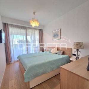 Bel etage, luksuzan stan za dugoročan najam