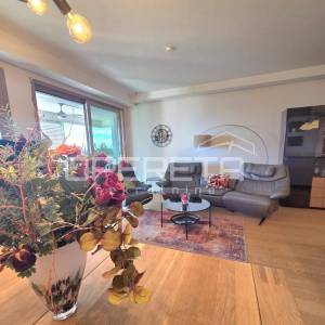 Bel etage, luksuzan stan za dugoročan najam