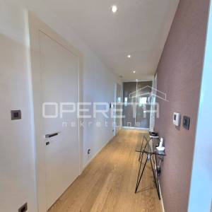 Bel etage, luksuzan stan za dugoročan najam