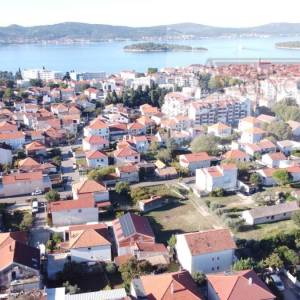 Biograd na moru kuća 200 m2 + okućnica - novo u ponudi