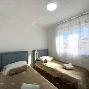 Blizina grada Fažane.Prodajemo stan (C101) na prvom katu nove zgrade u Peroju!