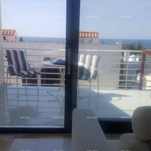 Blizina Novigrada, moderan penthouse u Maredi!