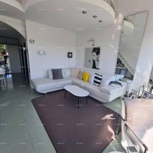 Blizina Novigrada, moderan penthouse u Maredi!