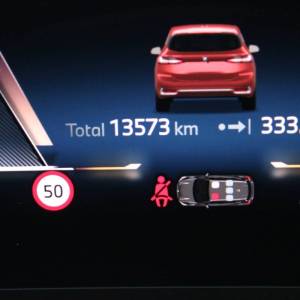 BMW 218i Active Tourer AUTOMATIK *HEAD-UP, LED, NAVIGACIJA, KAMERA 360*