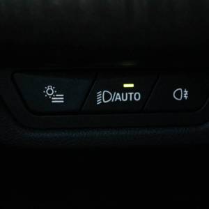 BMW 218i Active Tourer AUTOMATIK *HEAD-UP, LED, NAVIGACIJA, KAMERA 360*