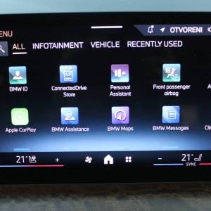 BMW 218i Active Tourer AUTOMATIK *HEAD-UP, LED, NAVIGACIJA, KAMERA 360*