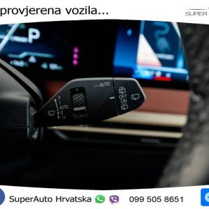 BMW iX 111.5 kWh xDrive50 523 KS, LASER+ACC+PANO+4xGR SJED+HEAD+MASAŽA+360
