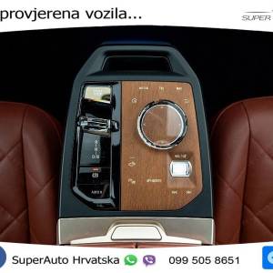 BMW iX 111.5 kWh xDrive50 Sport 523 KS, PANO+HEAD+GR SJED+360+MASAŽA