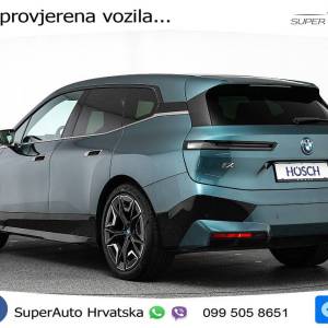 BMW iX 111.5 kWh xDrive50 Sport 523 KS, PANO+HEAD+GR SJED+360+MASAŽA