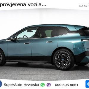BMW iX 111.5 kWh xDrive50 Sport 523 KS, PANO+HEAD+GR SJED+360+MASAŽA