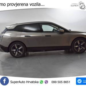 BMW iX xDrive40 Individual 326 KS, ACC+360+GR SJED+LASER
