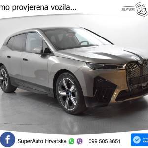 BMW iX xDrive40 Individual 326 KS, ACC+360+GR SJED+LASER