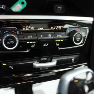 BMW serija 2 Gran Tourer 218d xDrive AUTOMATIK *PANORAMA, LED, NAVIGACIJA*