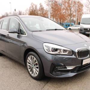 BMW serija 2 Gran Tourer 218d xDrive AUTOMATIK *PANORAMA, LED, NAVIGACIJA*