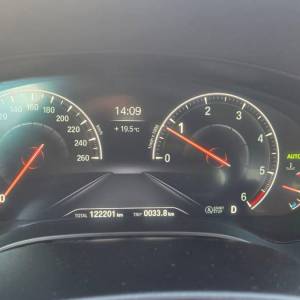 BMW serija 5 520d 140 kw G30 Luxury LINE,Registriran do 10.2026.