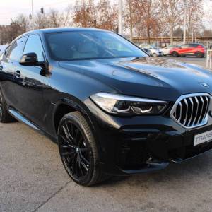 BMW X6 30d xDrive AUTOMATIK M-paket *PANORAMA, LED, NAVIGACIJA, KAMERA*