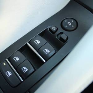 BMW X6 30d xDrive AUTOMATIK M-paket *PANORAMA, LED, NAVIGACIJA, KAMERA*