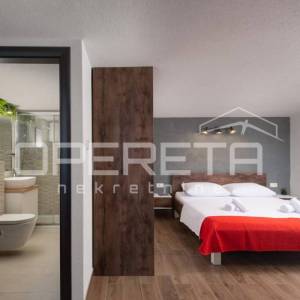 Brač, Milna - raznovrsno imanje s bazenom i sportskim sadržajima