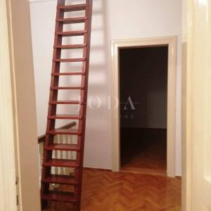 Bribir – starija kuća s velikom okućnicom, garažom i dodatnim prostorima