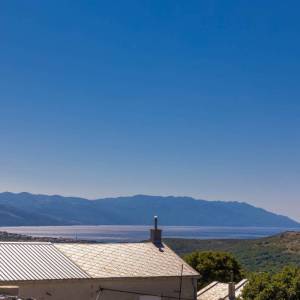 BRIBIR - Troetažna vila s bazenom i pogledom na more 