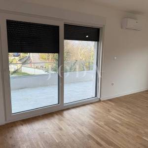 Čavle - Novogradnja s vrtom 