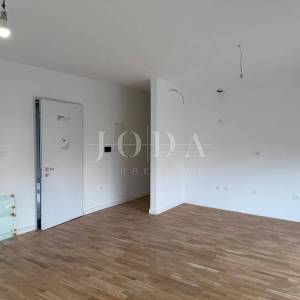 Čavle - Novogradnja s vrtom 