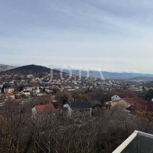 Čavle - Prostrani penthouse u novogradnji