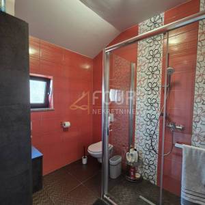 Čavle, samostojeća kuća, 180m2