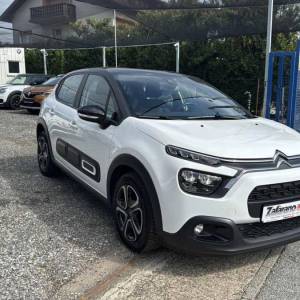 Citroën C3 1.2 PureTech 110 ks Shine JAMSTVO 12
