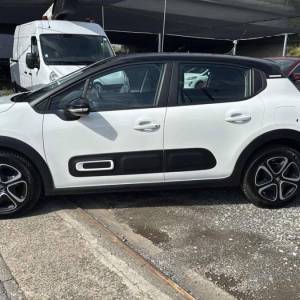 Citroën C3 1.2 PureTech 110 ks Shine JAMSTVO 12