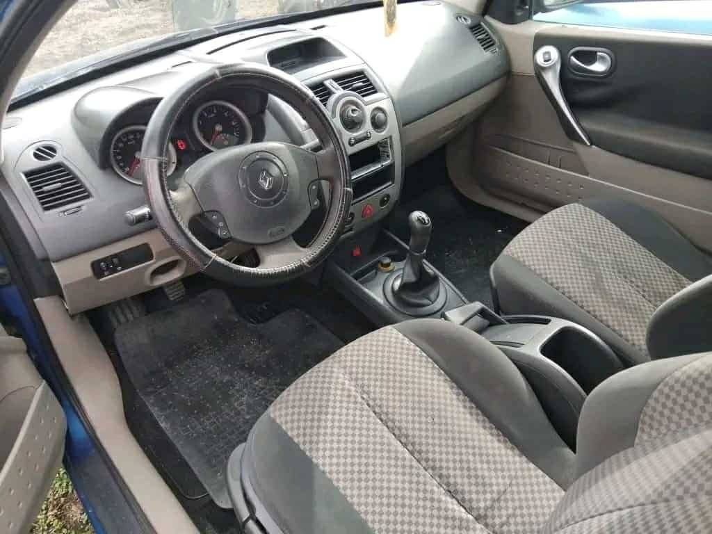 Citroen C3, polo 1.2i, mazda 323f, peugeot 206, chevrolet spark, Ford