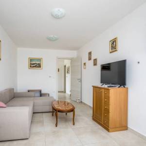 ČIŽIĆI – Luksuzna apartmanska vila s wellnessom i bazenom uz more