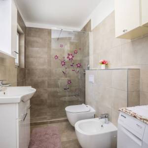 ČIŽIĆI – Luksuzna apartmanska vila s wellnessom i bazenom uz more