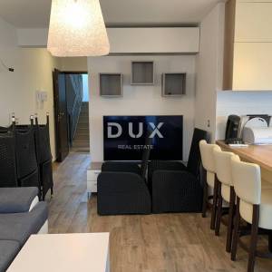 CRIKVENICA, DRAMALJ - odličan stan 200 m od mora