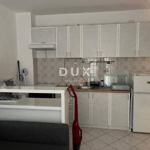 CRIKVENICA, DRAMALJ - stan od 33,79 s pogledom na more i s parkirnim mjestom