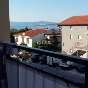 CRIKVENICA, DRAMALJ - stan od 33,79 s pogledom na more i s parkirnim mjestom