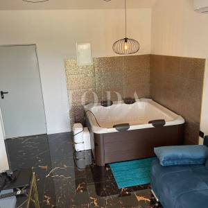 Crikvenica objekt sa 4 stana