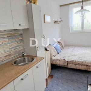 CRIKVENICA - Odličan stan s pogledom na more, samo 200 m od mora