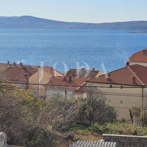 Crikvenica samostojeća kuća s bazenom i pogledom na more