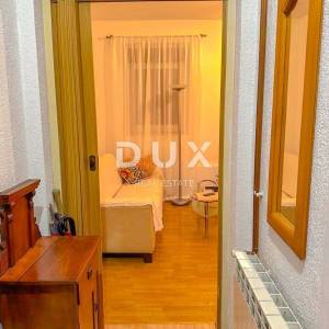 DELNICE, CENTAR-Kuća s dva apartmana i garažom