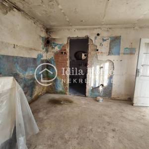 Donja Bistra Obiteljska Kuća sa Uporabnom dozvolom 68 m2 +gosp.objekt 20m2/POVOLJNO!